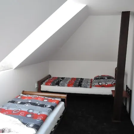 Semi-detached House In For 8 Persons Сasa de vacaciones